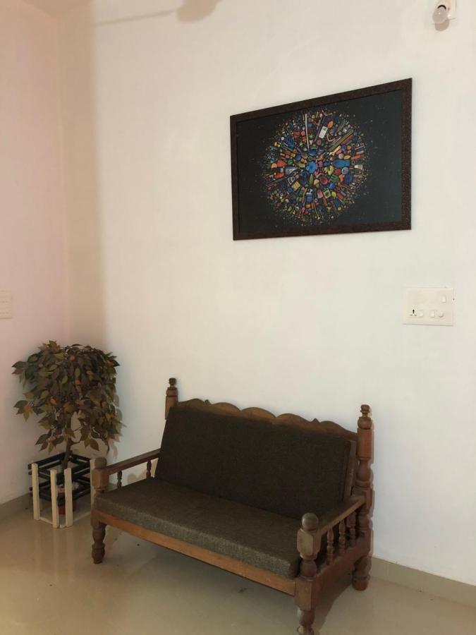 Candlehut Homestay Nīleshwar Buitenkant foto