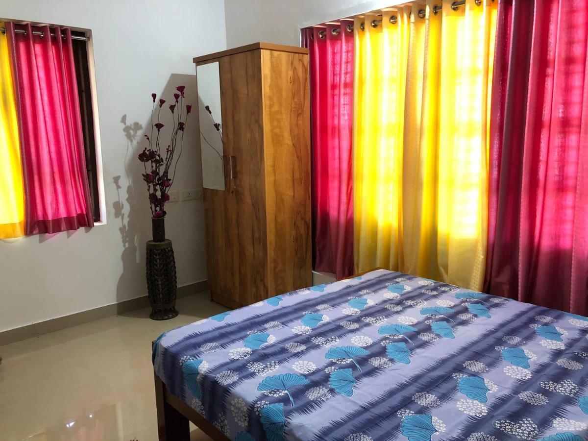 Candlehut Homestay Nīleshwar Buitenkant foto